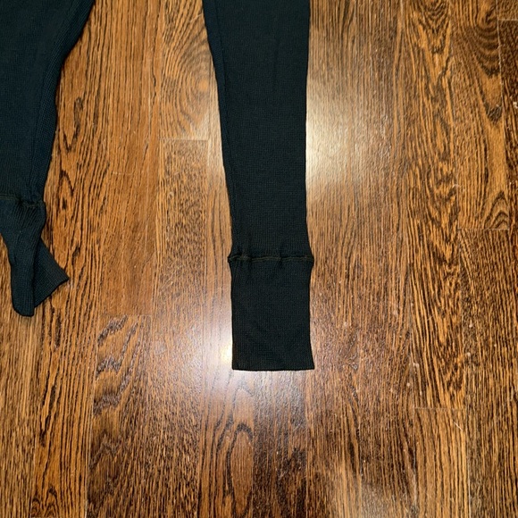 Mododoc Hunter Green Waffle Knit Leggings wide banded ankles and waist XS NWT - Picture 3 of 4